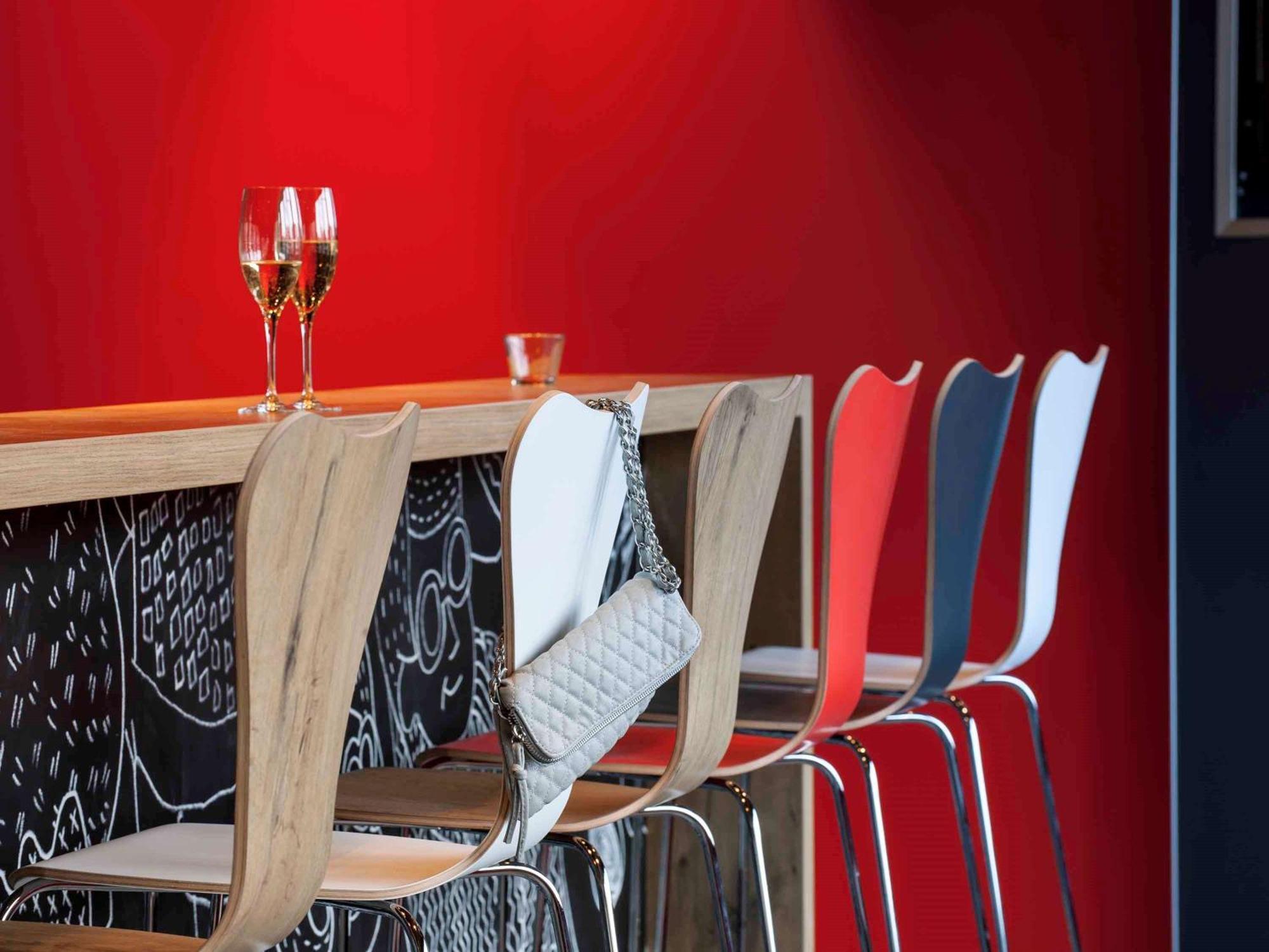 Ibis Centrum Hotel 3*