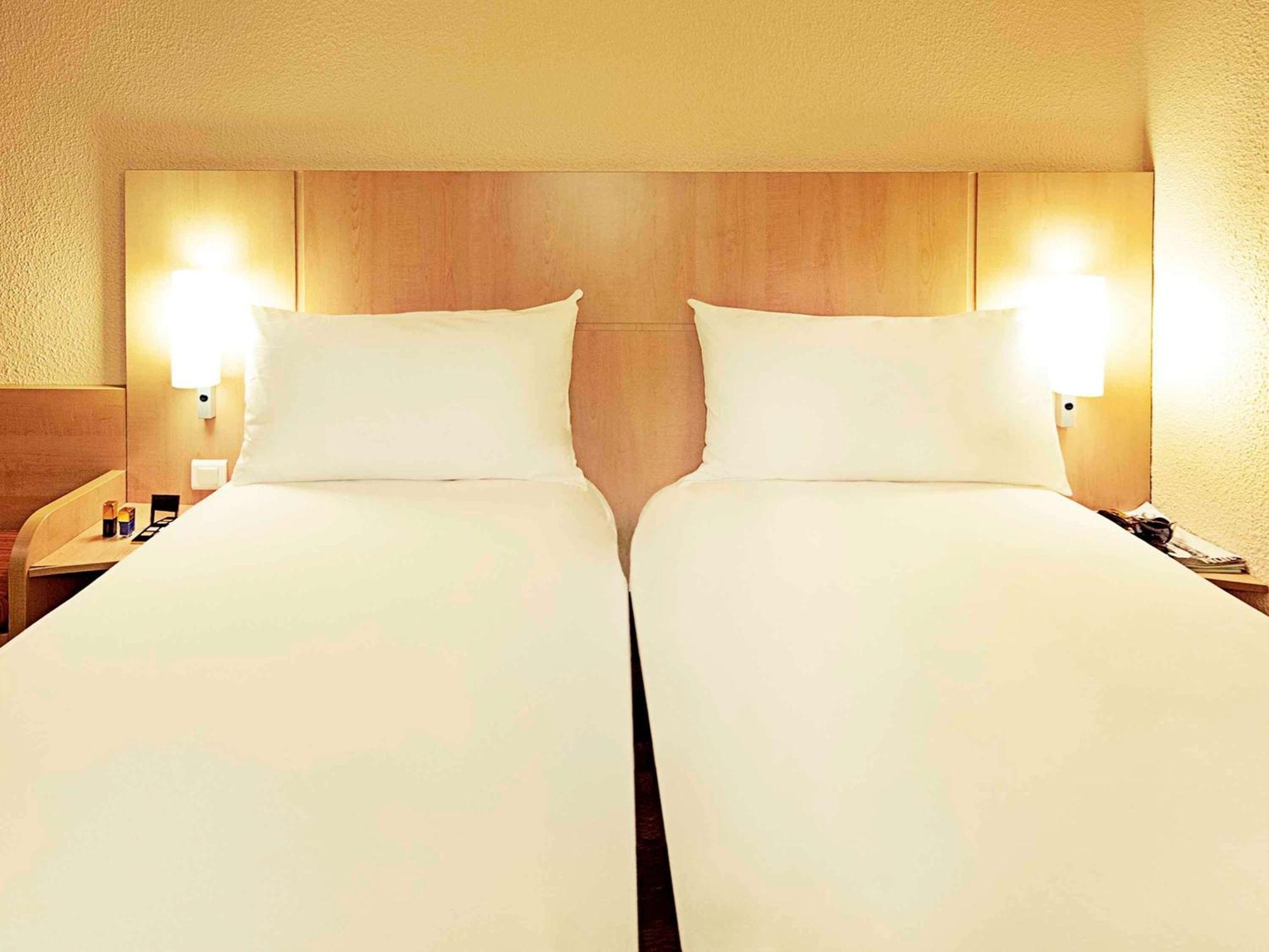 Ibis Centrum Отель
