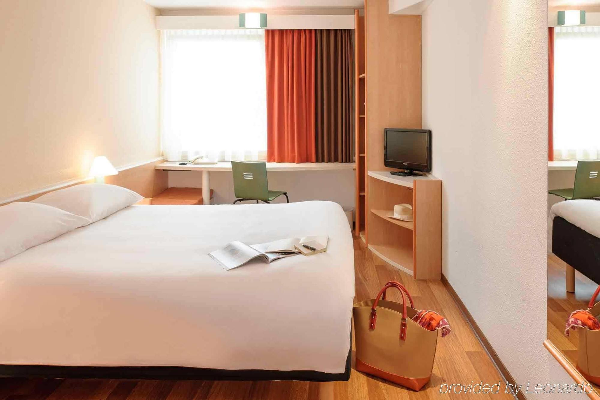 Ibis Centrum Отель